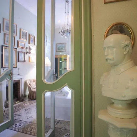 Conservatorio 16 Bellini Elegante Matrimoniale Con Bagno Privato Nel Centro Storico Napoli