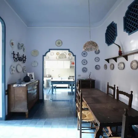 Conservatorio 16 Centro Storico *